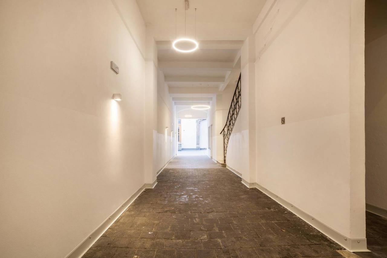 Apartment Amort *